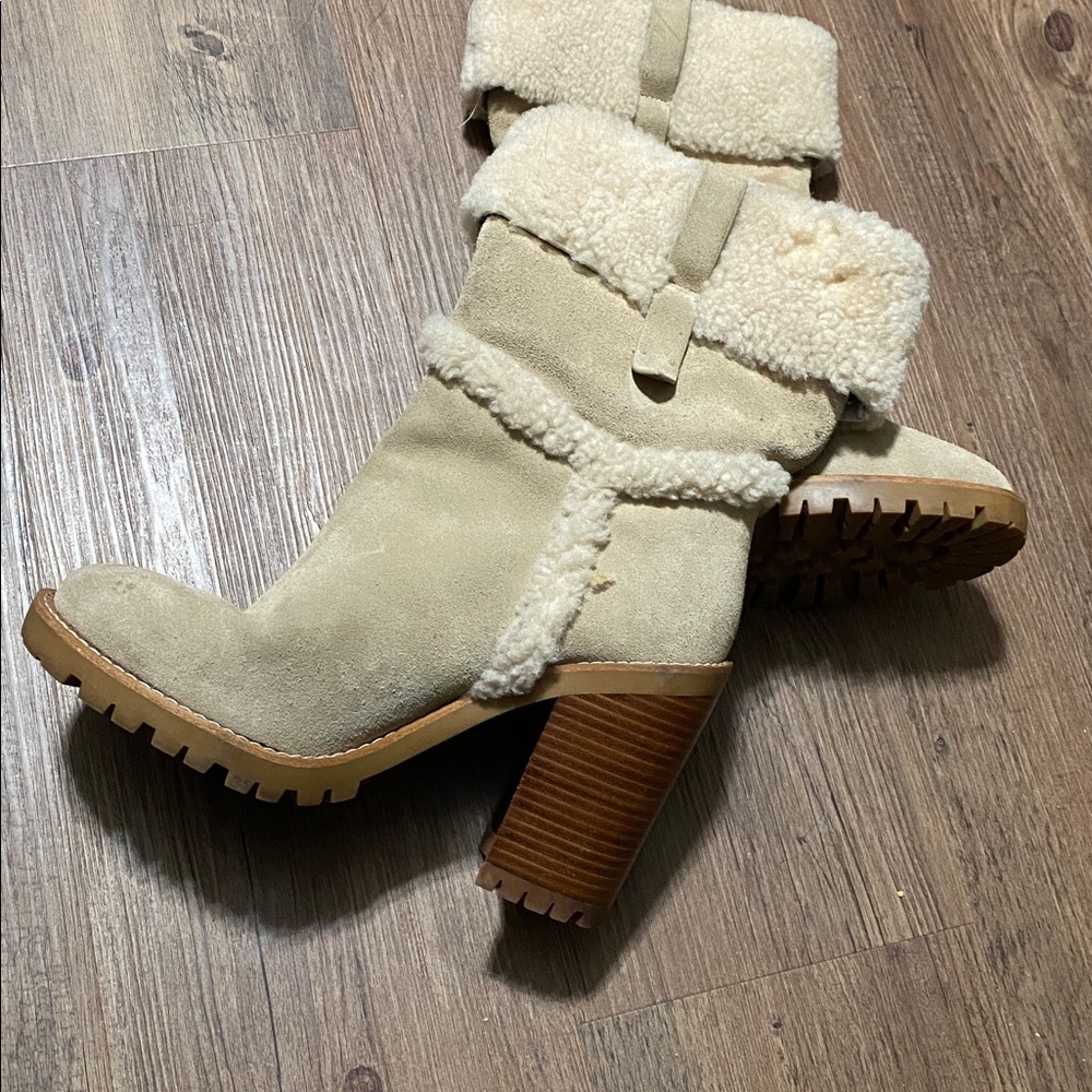 Coach Cream Shearling Boots - Picture 3 of 8